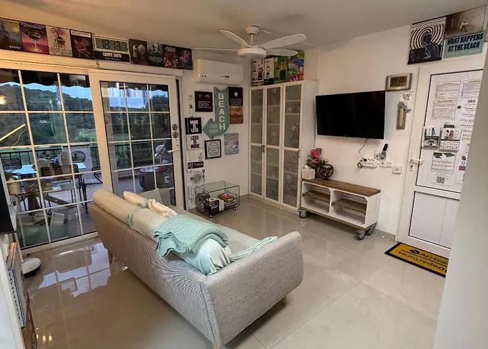 Peaceful Flat Menorca Sea And Wifi Son Parc